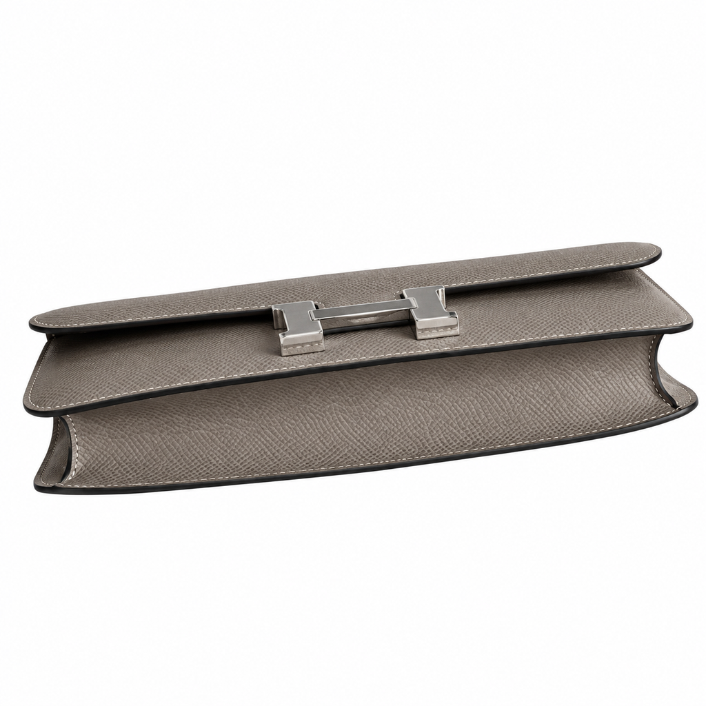 Hermès 26cm Crossbody Bag – Luxury Leather Gift for Her