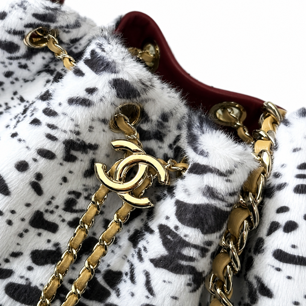 Chanel Quilted Leather Everyday Carry Shoulder Bag