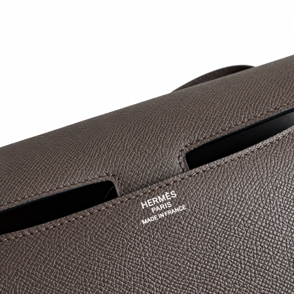 Hermès Lindy 26cm Crossbody Bag – Ebony & Silver | Dark Luxury Leather